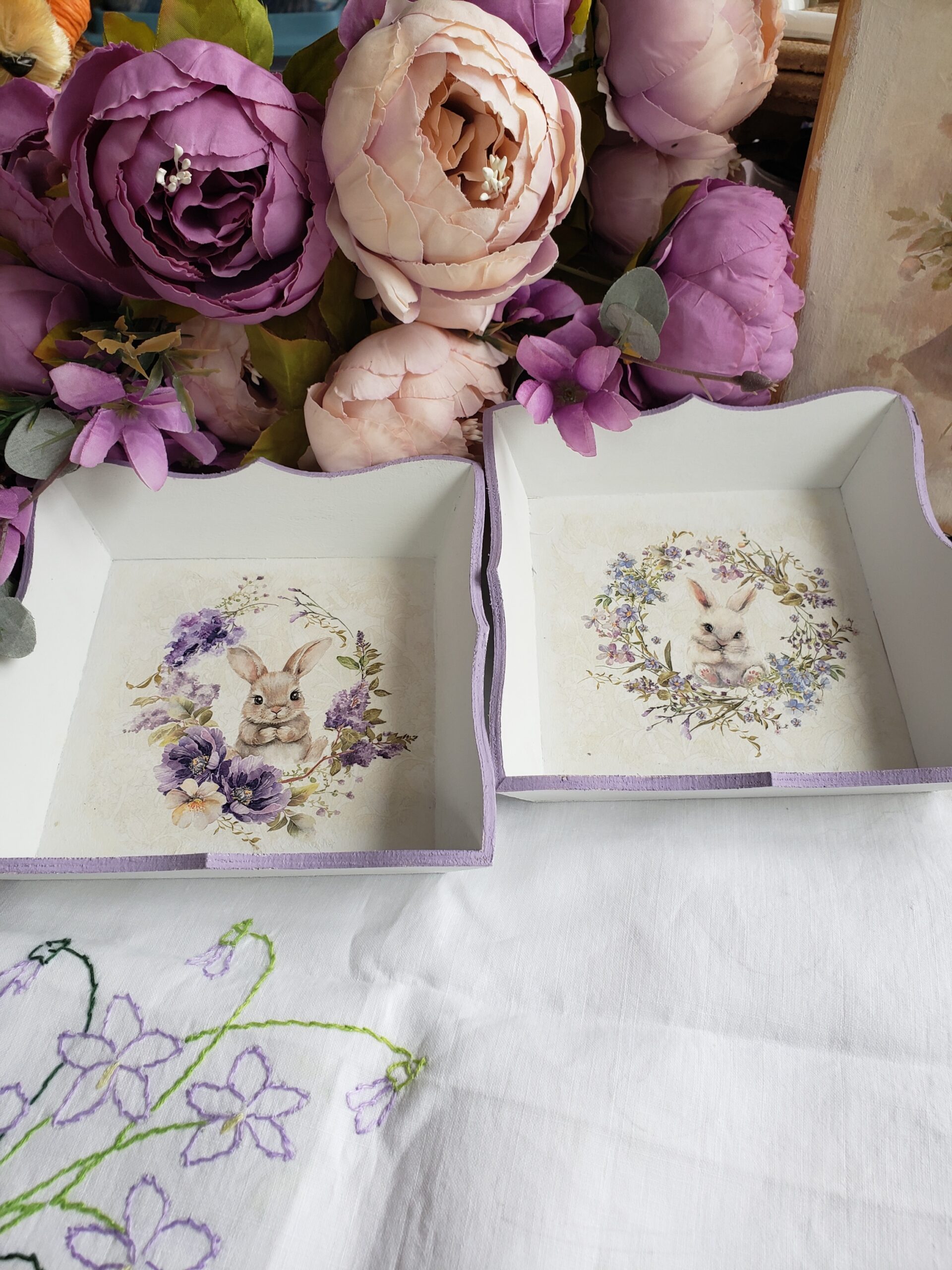 Spring Bunny Tray